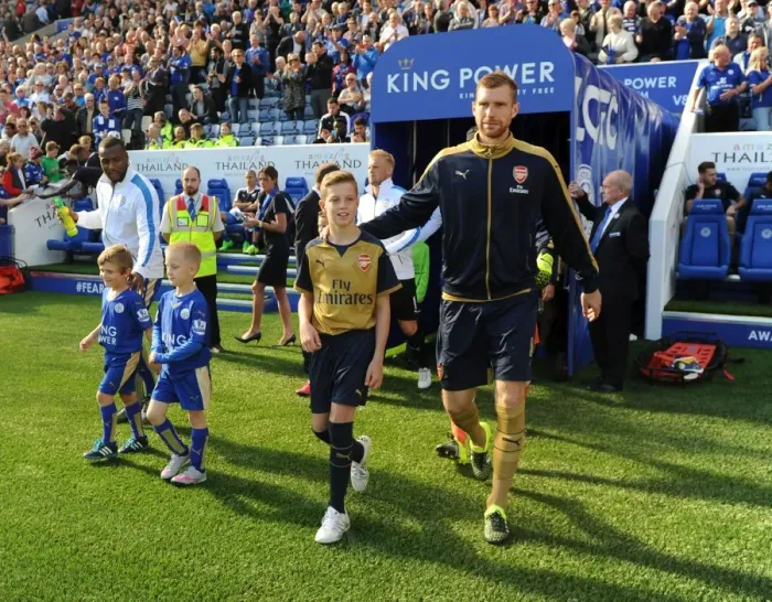 Framed Print : Per Mertesacker Leads Arsenal Against Leicester City in Premier League Showdown, 2015 Framed Print : Per Mertesacker Leads Arsenal Against Leicester City in Premier League Showdown, 2015