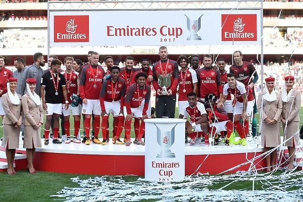 Per Mertesacker Lifts Emirates Cup: Arsenal's Victory over Sevilla (2017)