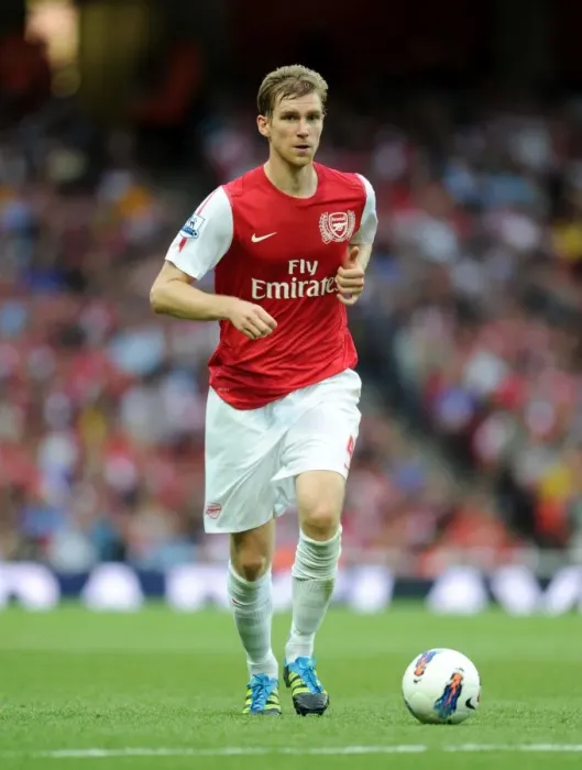 Framed Print : Per Mertesacker Scores the Winning Goal: Arsenal 1-0 Swansea City, Premier League 2011-12
