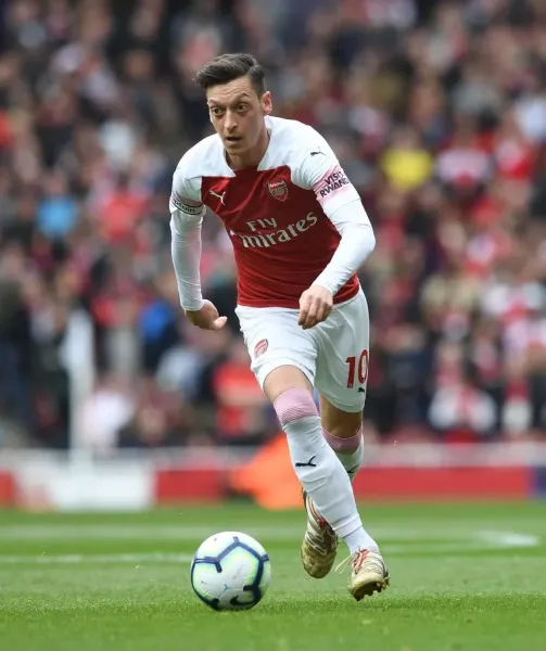 Arsenal FC Mesut Ozil Print 2018-19 Art Prints, Posters