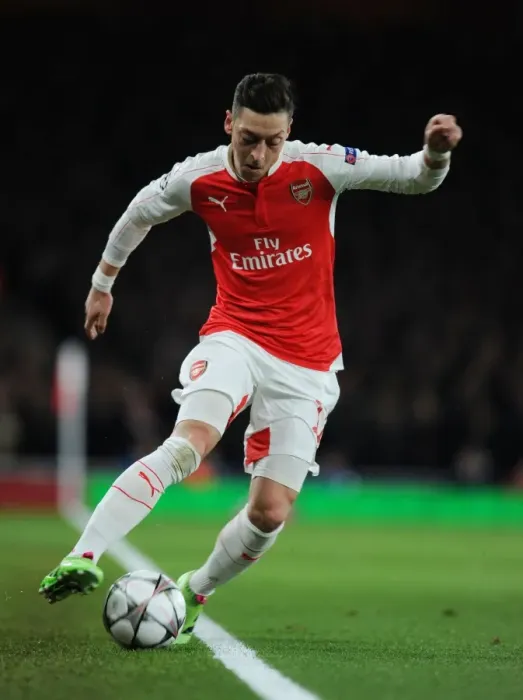 Framed Print : Mesut Ozil in Action: Arsenal vs. Barcelona, 2015 / 16 UEFA Champions League - Round of 16, First Leg