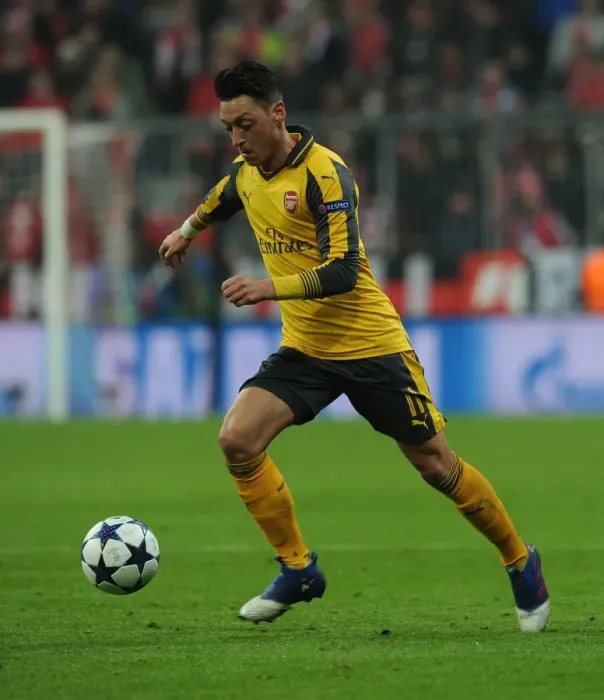 Framed Print : Mesut Ozil in Action: Arsenal vs. Bayern Munich, UEFA Champions League Round of 16 - First Leg Framed Print : Mesut Ozil in Action: Arsenal vs. Bayern Munich, UEFA Champions League Round of 16 - First Leg