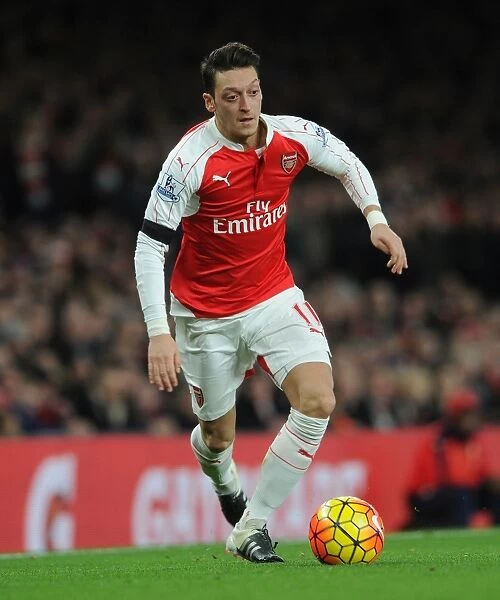 Mesut Ozil in Action: Arsenal vs Bournemouth, Premier League 2015-16