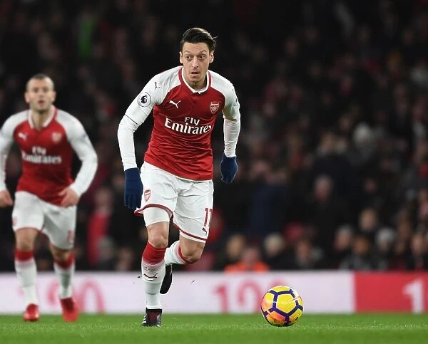 Mesut Ozil in Action: Arsenal vs. Chelsea, Premier League 2017-18