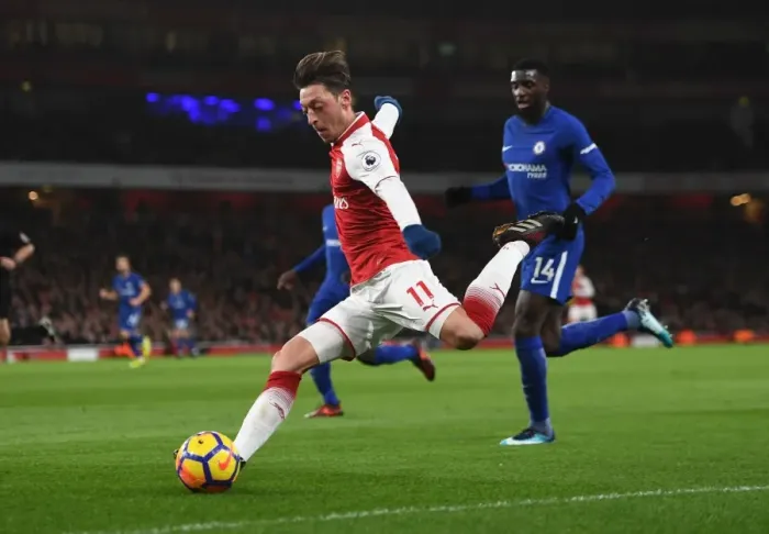 Framed Print : Mesut Ozil in Action: Arsenal vs. Chelsea, Premier League 2017-18