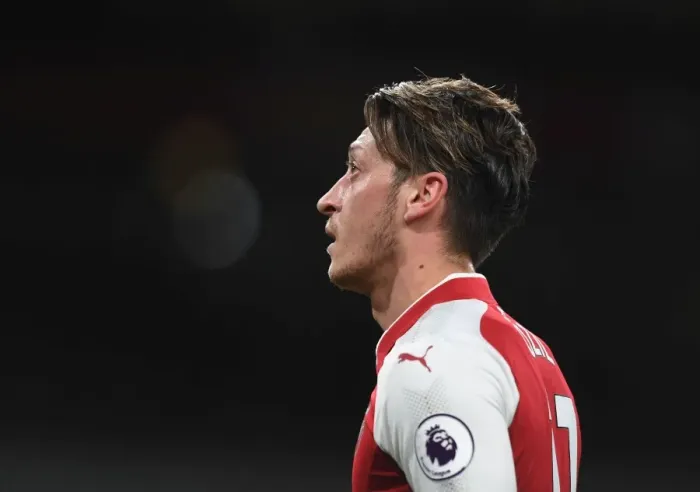 Framed Print : Mesut Ozil in Action: Arsenal vs. Chelsea, Premier League 2017-18