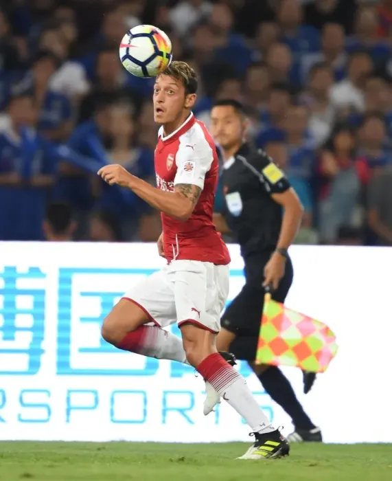 Framed Print : Mesut Ozil in Action: Arsenal vs. Chelsea Pre-Season 2017