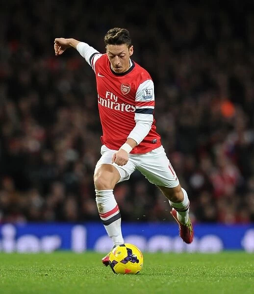 Mesut Ozil in Action: Arsenal vs Crystal Palace, Premier League 2013-14