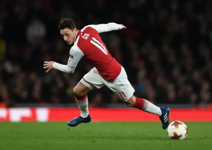 Framed Print : Mesut Ozil in Action: Arsenal vs CSKA Moscow, UEFA Europa League Quarterfinals