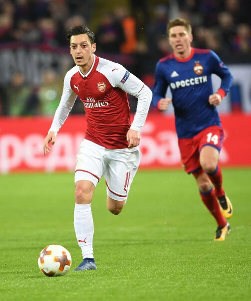 Mesut Ozil in Action: Arsenal vs. CSKA Moskva, UEFA Europa League Quarterfinals, Moscow, 2018