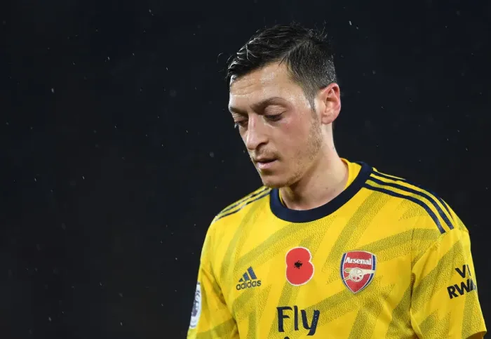 Framed Print : Mesut Ozil in Action: Arsenal vs. Leicester City, Premier League 2019-20