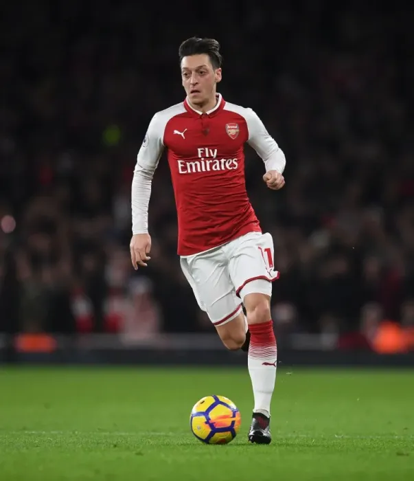 Framed Print : Mesut Ozil in Action: Arsenal vs. Liverpool, Premier League 2017-18 Framed Print : Mesut Ozil in Action: Arsenal vs. Liverpool, Premier League 2017-18