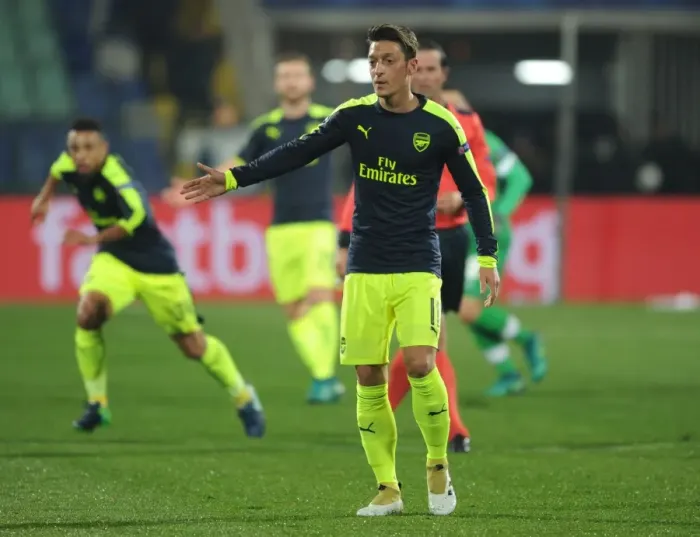 Framed Print : Mesut Ozil in Action: Arsenal vs Ludogorets Razgrad, UEFA Champions League 2016-17