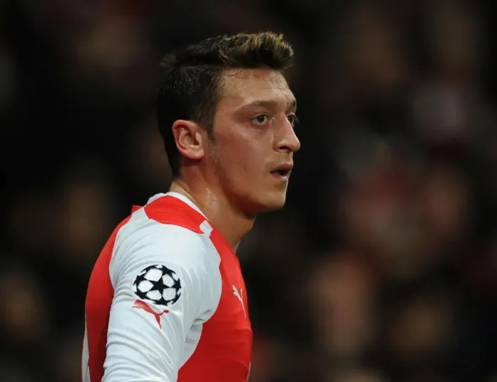 Framed Print : Mesut Ozil in Action: Arsenal vs AS Monaco, UEFA Champions League 2015 Framed Print : Mesut Ozil in Action: Arsenal vs AS Monaco, UEFA Champions League 2015
