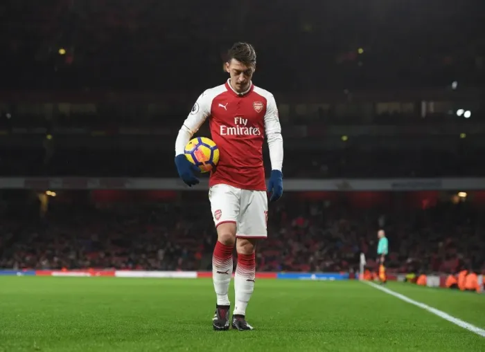 Framed Print : Mesut Ozil in Action: Arsenal vs Newcastle United, Premier League 2017-18