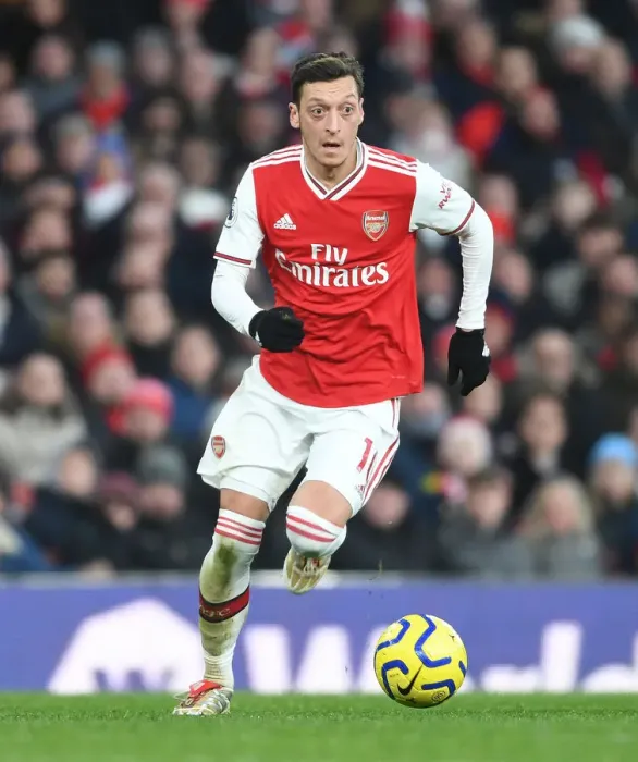 Framed Print : Mesut Ozil in Action: Arsenal vs. Sheffield United, Premier League 2019-2020