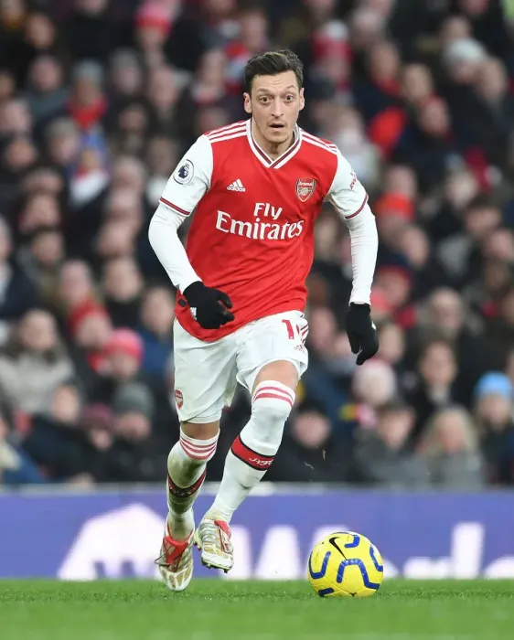 Framed Print : Mesut Ozil in Action: Arsenal vs Sheffield United, Premier League 2019-20 Framed Print : Mesut Ozil in Action: Arsenal vs Sheffield United, Premier League 2019-20