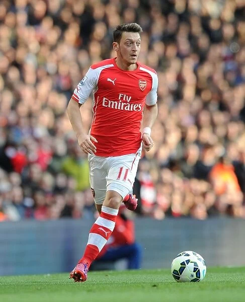 Mesut Ozil in Action: Arsenal vs. West Ham United, Premier League 2014-2015