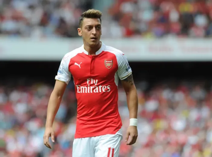 Framed Print : Mesut Ozil in Action: Arsenal vs. West Ham United, Premier League 2015-16