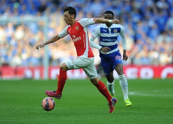 Mesut Ozil in Action: Arsenal's FA Cup Semi-Final Victory over Reading, 2015