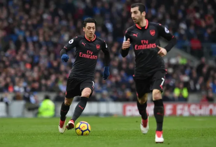 Framed Print : Mesut Ozil in Action: Brighton & Hove Albion vs. Arsenal, Premier League 2017-18 Framed Print : Mesut Ozil in Action: Brighton & Hove Albion vs. Arsenal, Premier League 2017-18