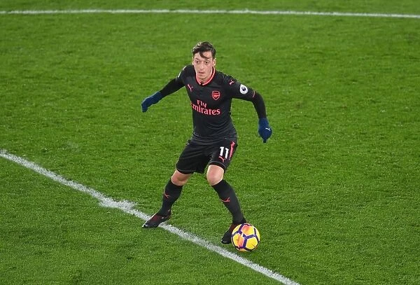 Mesut Ozil in Action: Crystal Palace vs Arsenal, Premier League 2017-18