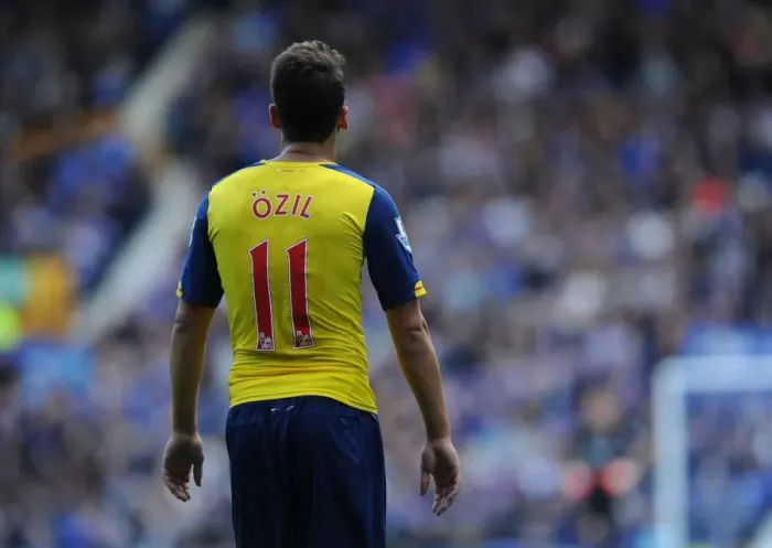 Framed Print : Mesut Ozil in Action: Everton vs. Arsenal, Premier League 2014 / 15