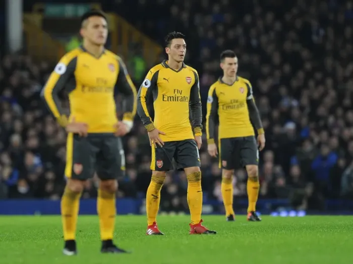 Framed Print : Mesut Ozil in Action: Everton vs Arsenal, Premier League 2016-17 Framed Print : Mesut Ozil in Action: Everton vs Arsenal, Premier League 2016-17