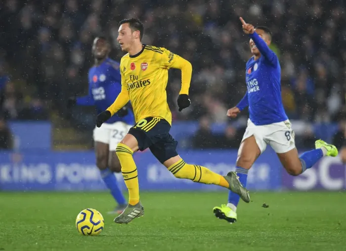 Framed Print : Mesut Ozil in Action: Leicester City vs. Arsenal FC, Premier League 2019-20 Framed Print : Mesut Ozil in Action: Leicester City vs. Arsenal FC, Premier League 2019-20