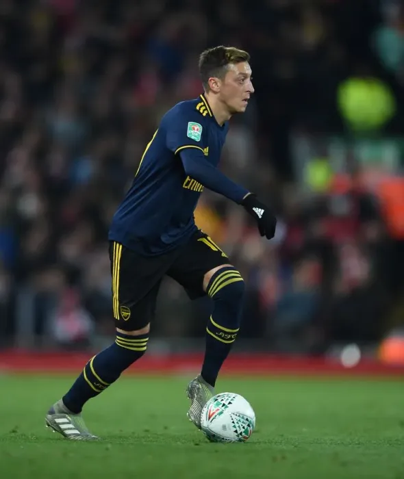 Framed Print : Mesut Ozil in Action: Liverpool vs. Arsenal - Carabao Cup Clash