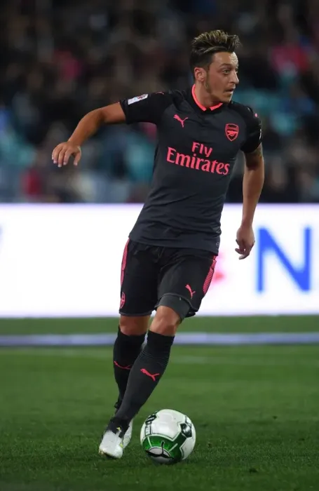 Framed Print : Mesut Ozil in Action: Sydney FC vs. Arsenal (2017) Framed Print : Mesut Ozil in Action: Sydney FC vs. Arsenal (2017)