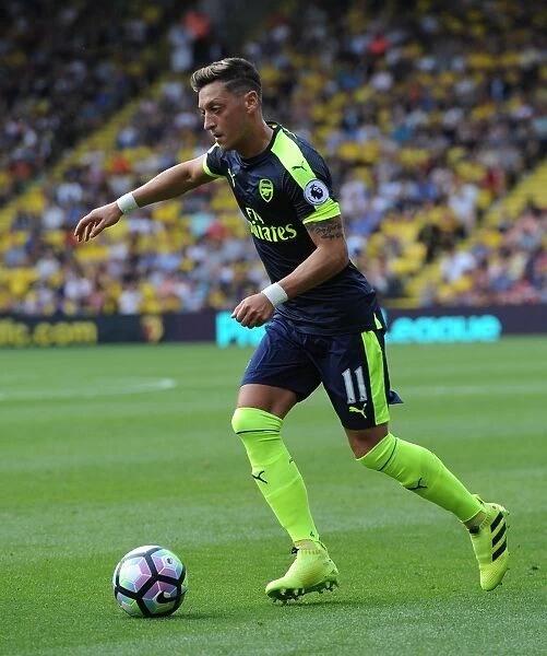 Mesut Ozil: In Action Against Watford, Premier League 2016-17