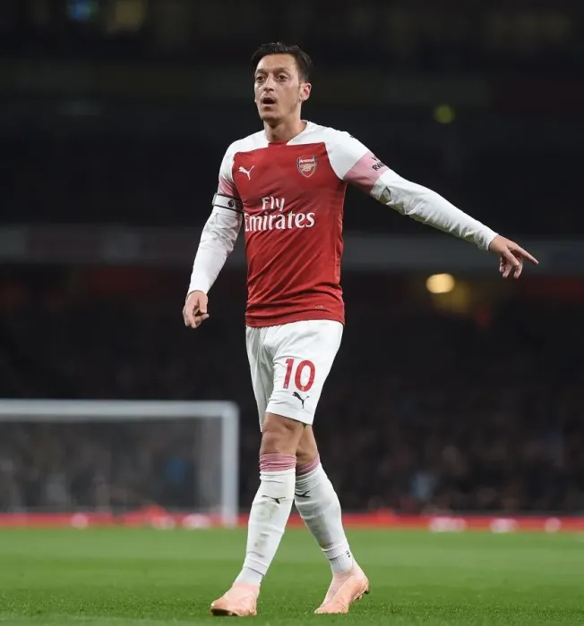 Framed Print : Mesut Ozil (Arsenal). Arsenal 3: 1 Leicester City. Premier League. Emirates Stadium Framed Print : Mesut Ozil (Arsenal). Arsenal 3: 1 Leicester City. Premier League. Emirates Stadium