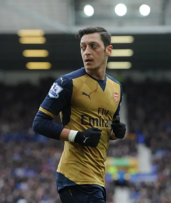 Framed Print : Mesut Ozil (Arsenal). Everton 0: 2 Arsenal. Barclays Premier League. Goodison Park