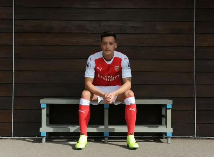 Framed Print : Mesut Ozil at Arsenal First Team Training 2016-17 Framed Print : Mesut Ozil at Arsenal First Team Training 2016-17
