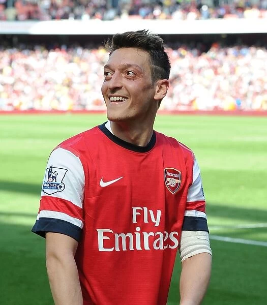 Mesut Ozil - Arsenal Football Club: Arsenal vs West Bromwich Albion, Premier League 2013-14