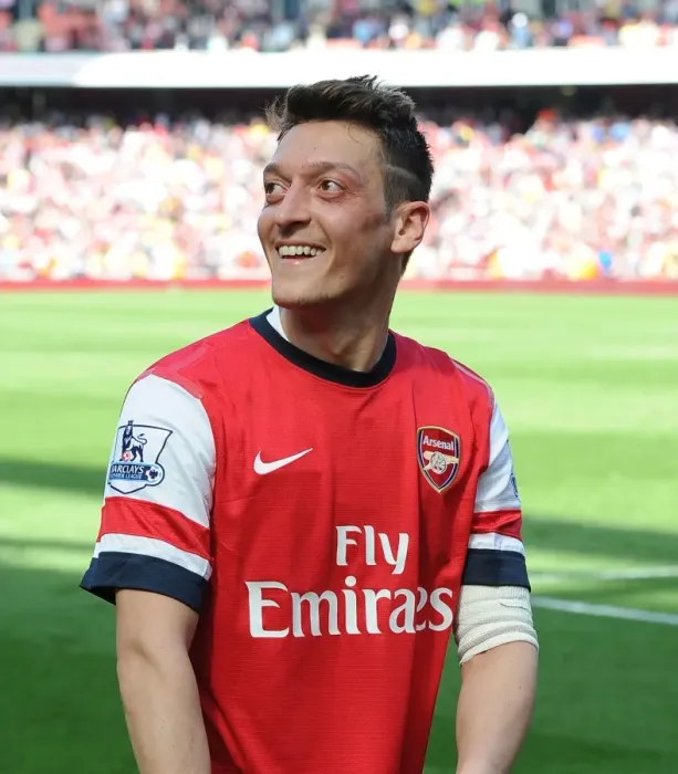 Framed Print : Mesut Ozil - Arsenal Football Club: Arsenal vs West Bromwich Albion, Premier League 2013-14