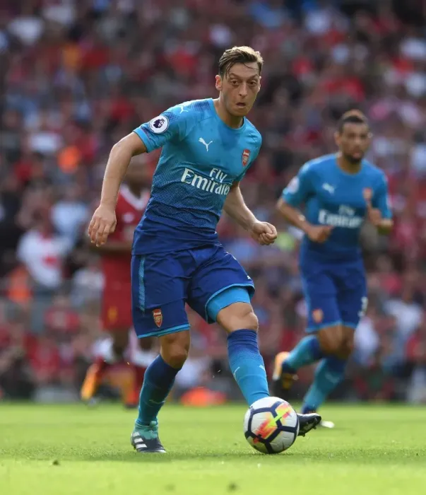 Framed Print : Mesut Ozil (Arsenal). Liverpool 4: 0 Arsenal. Premier League. Anfield, Liverpool, 27  /  8  /  17
