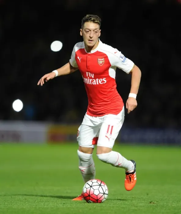 Framed Print : Mesut Ozil (Arsenal). Watford 0: 3 Arsenal. Barclays Premier League. Vicarage Road Framed Print : Mesut Ozil (Arsenal). Watford 0: 3 Arsenal. Barclays Premier League. Vicarage Road