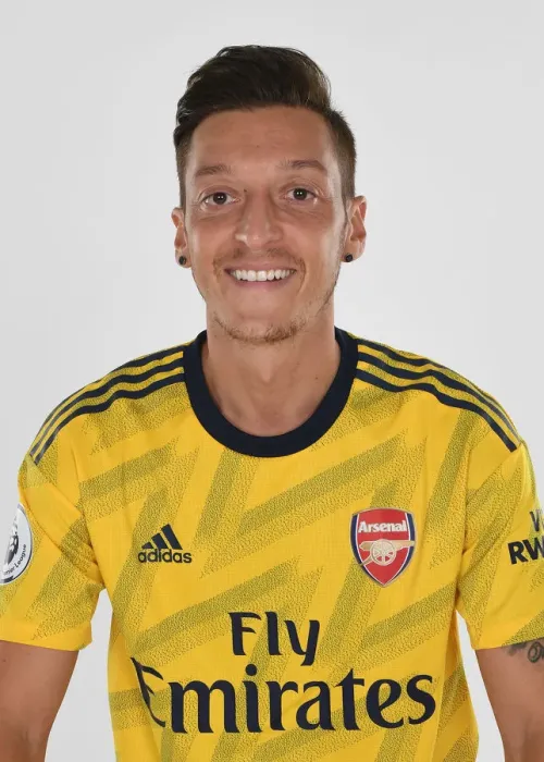 Framed Print : Mesut Ozil at Arsenal's 2019-2020 Pre-Season Training