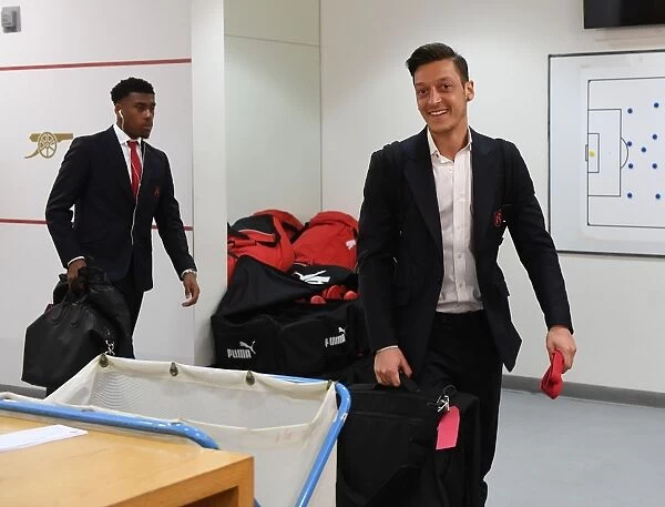 Mesut Ozil in Arsenal's Home Changing Room before Arsenal vs Sunderland (2016-17)