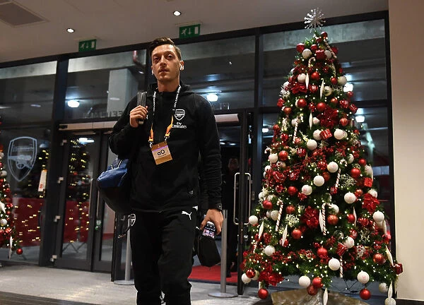 Mesut Ozil: Arsenal's Star Player Prepares for Qarabag Clash in Europa League