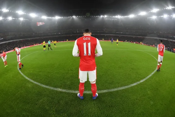 Framed Print : Mesut Ozil: Arsenal's Star Player Prepares for Arsenal v Watford Clash (2016-17) Framed Print : Mesut Ozil: Arsenal's Star Player Prepares for Arsenal v Watford Clash (2016-17)