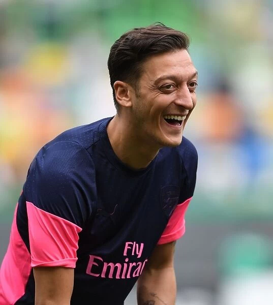 Mesut Ozil: Arsenal's Star Player Readies for Europa League Battle against Sporting Lisbon