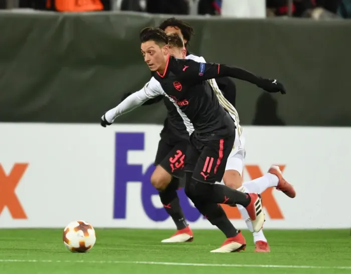 Framed Print : Mesut Ozil Clashes with Dennis Widgren: Ostersunds FK vs Arsenal, UEFA Europa League Framed Print : Mesut Ozil Clashes with Dennis Widgren: Ostersunds FK vs Arsenal, UEFA Europa League