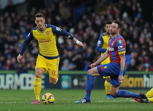 Mesut Ozil Dodges Past Damien Delaney: Crystal Palace vs Arsenal, Premier League 2014-15