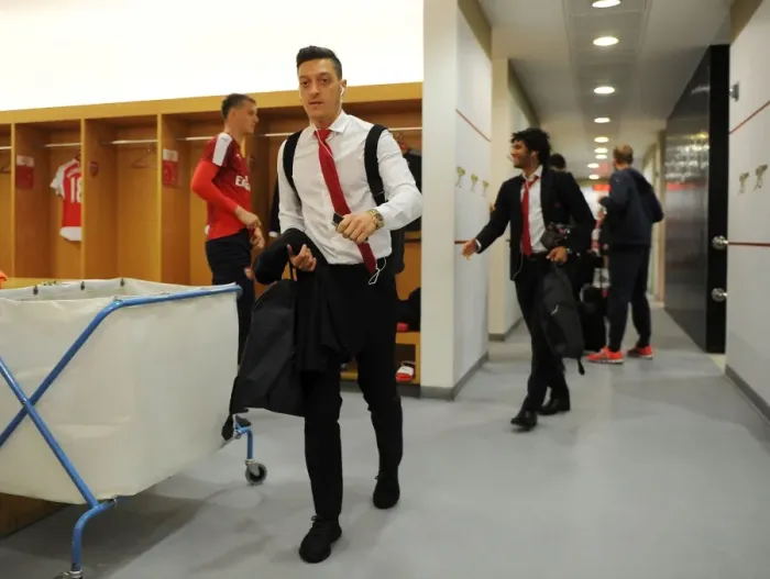 Framed Print : Mesut Ozil: Focused and Ready - Arsenal vs. Aston Villa, Premier League 2015-16