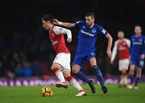 Mesut Ozil and Henrikh Mkhitaryan Clash with Everton in Arsenal's Premier League Battle