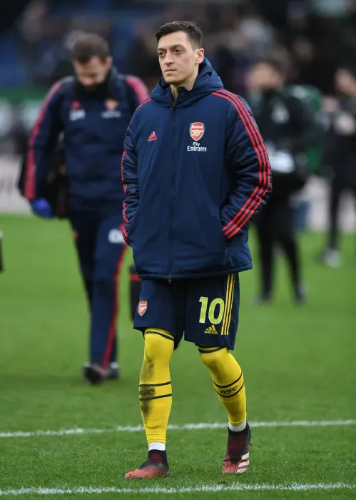 Framed Print : Mesut Ozil: Post-Match Reflections at Burnley's Turf Moor (Arsenal vs Burnley, Premier League 2019-20) Framed Print : Mesut Ozil: Post-Match Reflections at Burnley's Turf Moor (Arsenal vs Burnley, Premier League 2019-20)