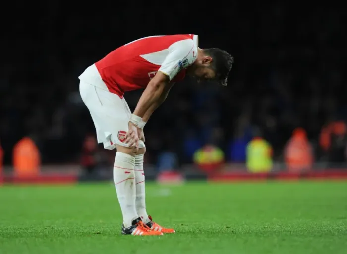 Framed Print : Mesut Ozil: Post-Match Reflections at Emirates Stadium (Arsenal vs Everton, 2015 / 16)
